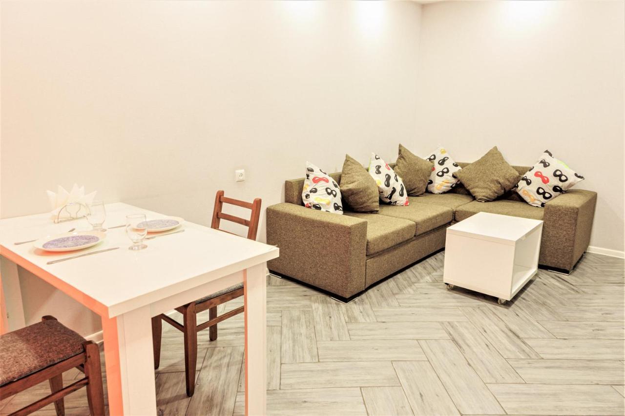 Apartment "B" With A Separate Bedroom Tiflis Dış mekan fotoğraf